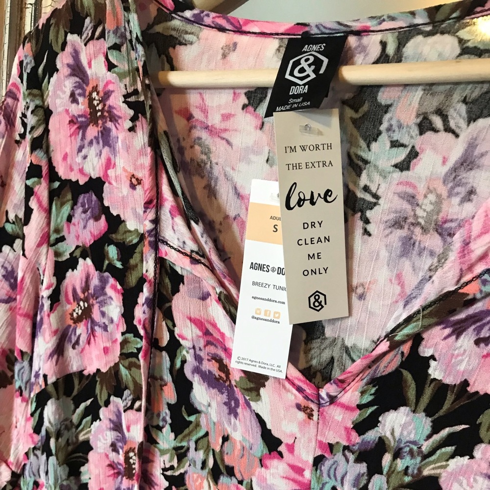 Floral blouse - Picture 2 of 4